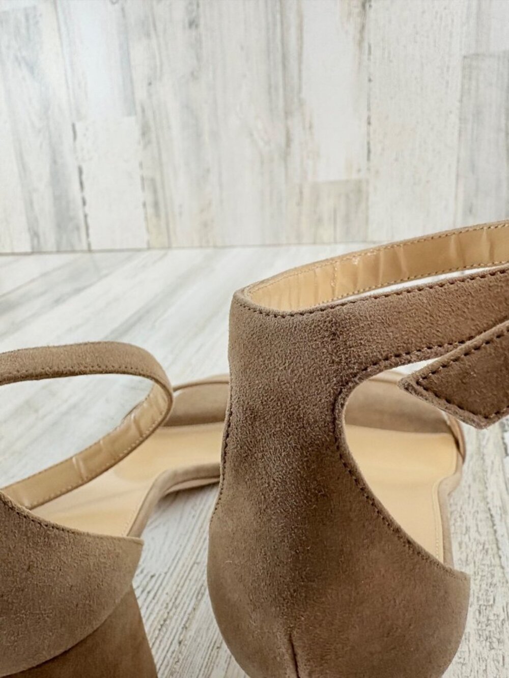 Ann Mashburn Anke Wrap Heel Sandals Womens Shoes 39 8.5 Tan Suede - Picture 9 of 15